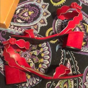 Red unisa scalloped heels